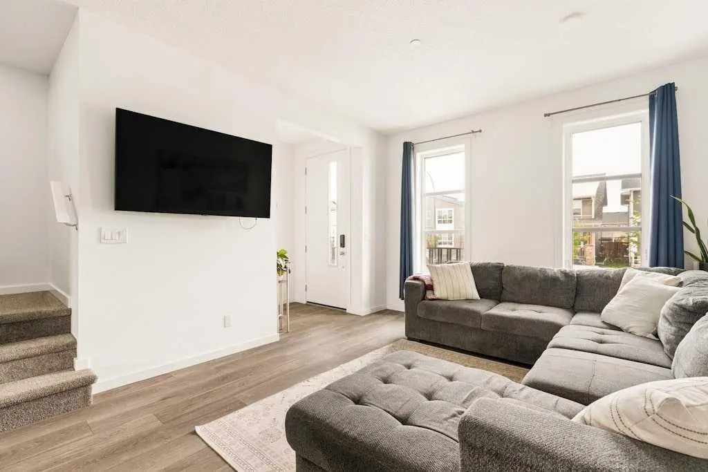 39 Howse Rise NE — photo 3