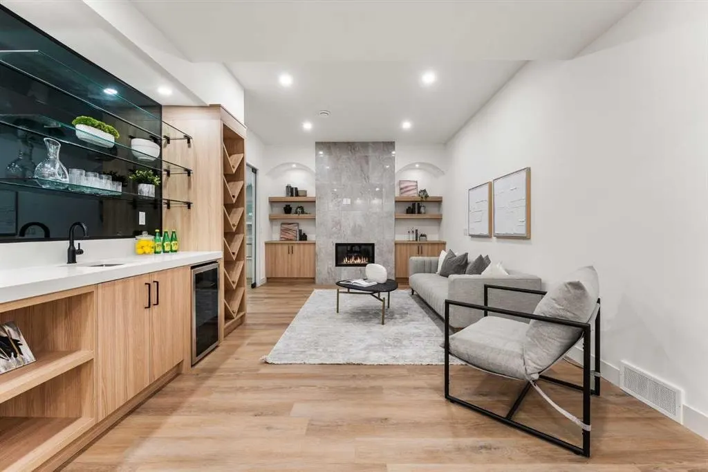407 Patterson Boulevard SW — photo 3