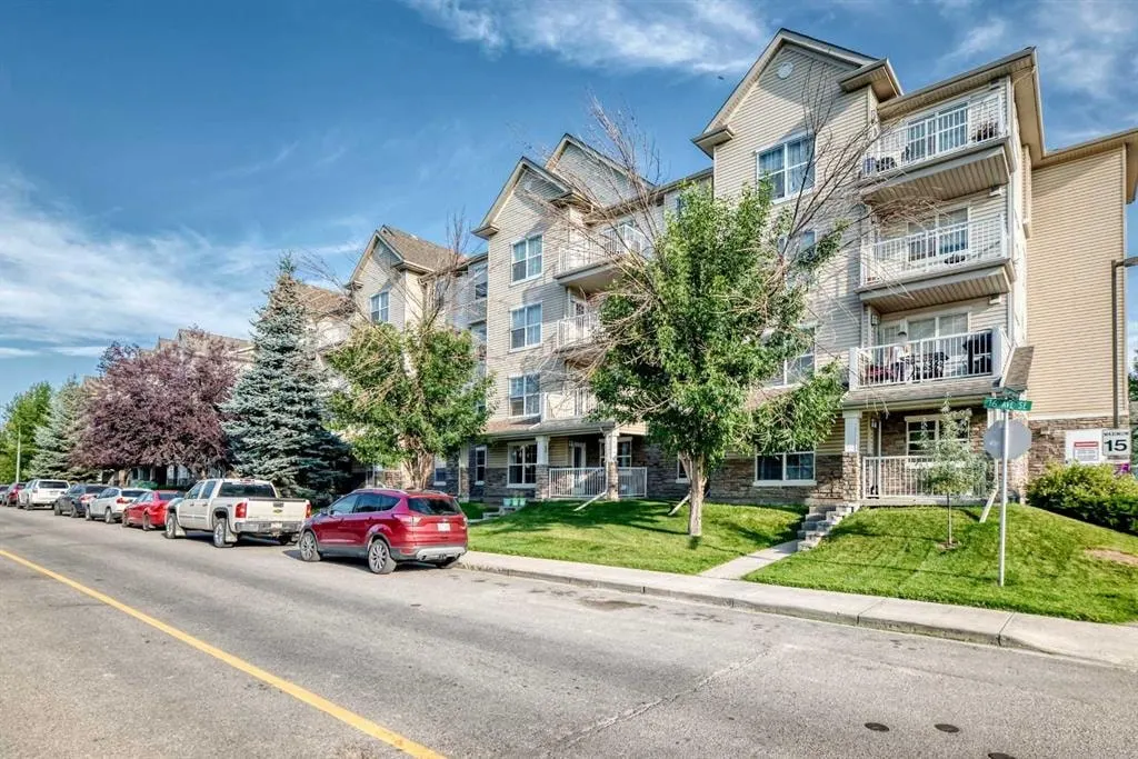 2000 Applevillage Court SE #411 — photo 3