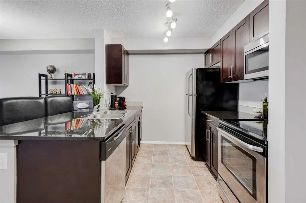 81 Legacy Boulevard SE #3319 — photo 3