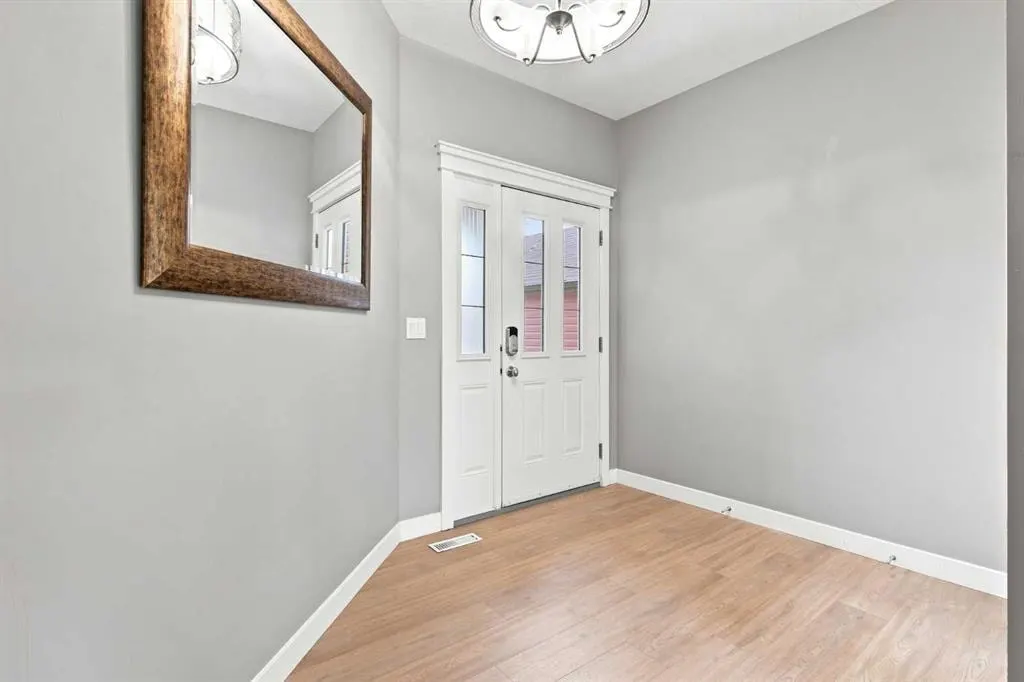 47 Evanscrest Way NW — photo 2