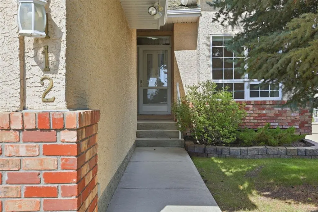 112 Shannon Road SW — photo 2