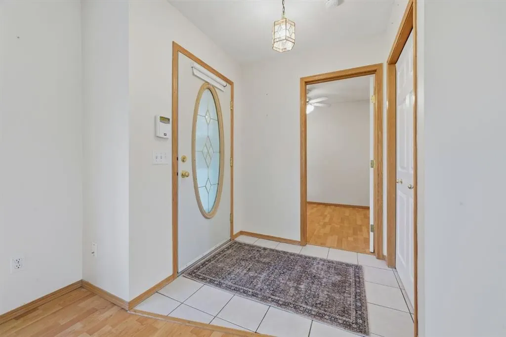 112 Dovista Court SE — photo 3