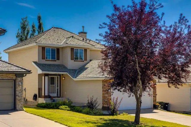 38 Spring Crescent SW