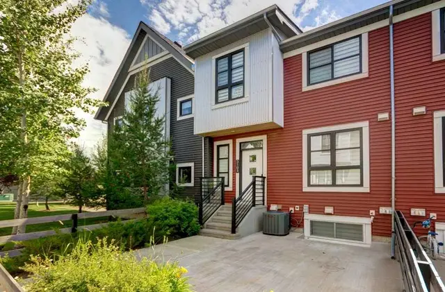 100 Walgrove Court SE #3105