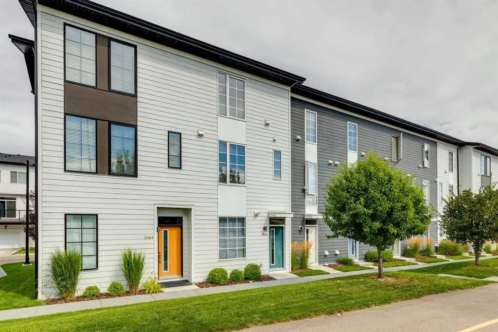 2466 210 Avenue SE — photo 1