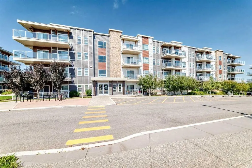 360 Harvest Hills Common NE #306 — photo 2