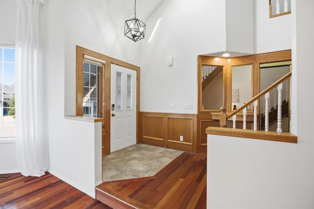 408 Hawkland Place NW — photo 3