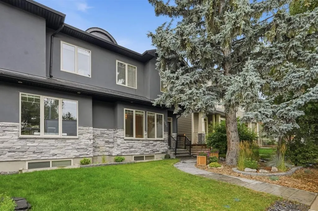 1903 26 Avenue SW — photo 2