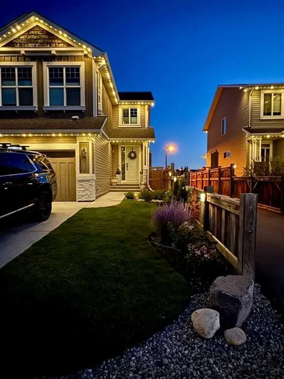 180 Auburn Meadows Crescent SE — photo 2