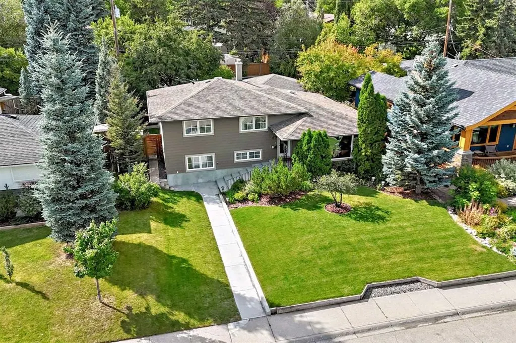 47 Woodlark Drive SW — photo 2