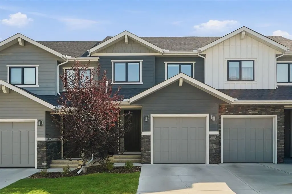 154 Crestridge Common SW — photo 1