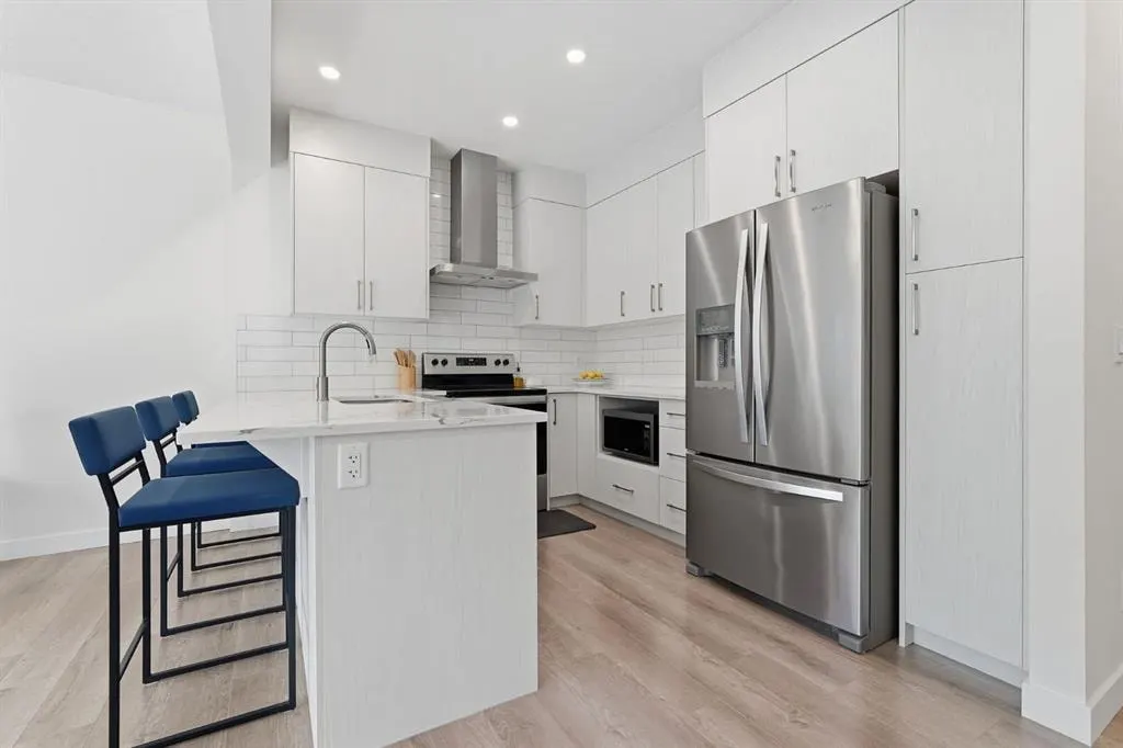 154 Crestridge Common SW — photo 3