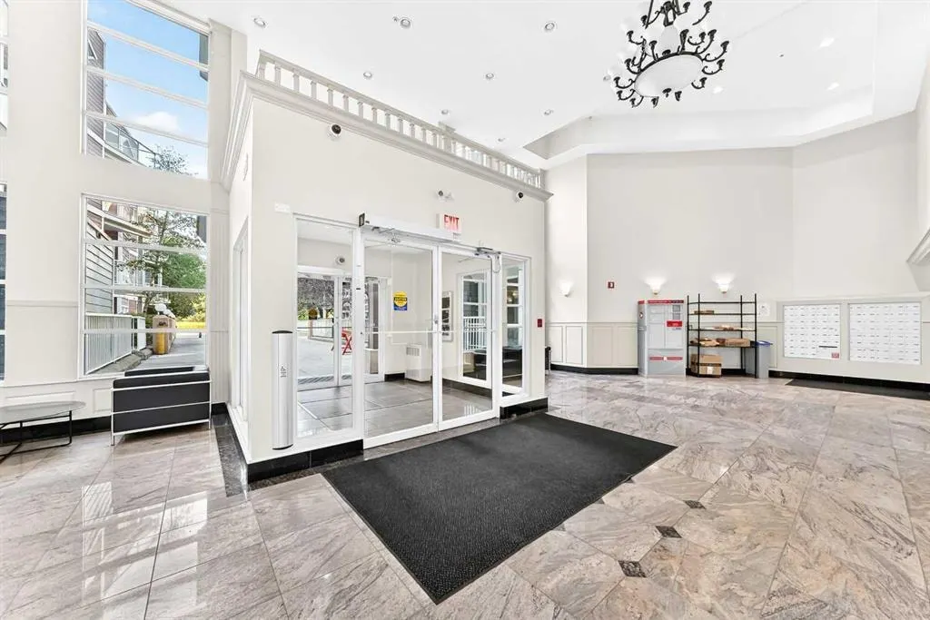 333 Riverfront Avenue SE #109 — photo 3