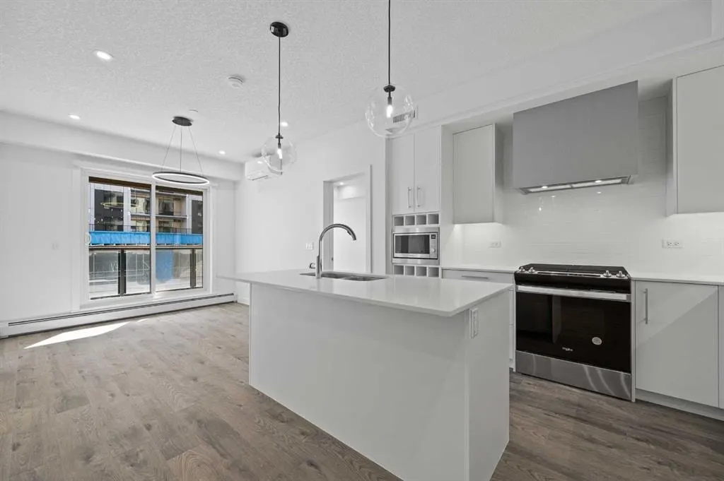 8370 Broadcast Avenue SW #315 — photo 3