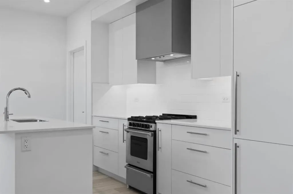 8370 Broadcast Avenue SW #102 — photo 2