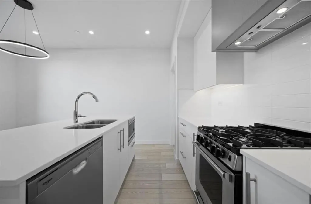 8370 Broadcast Avenue SW #102 — photo 3