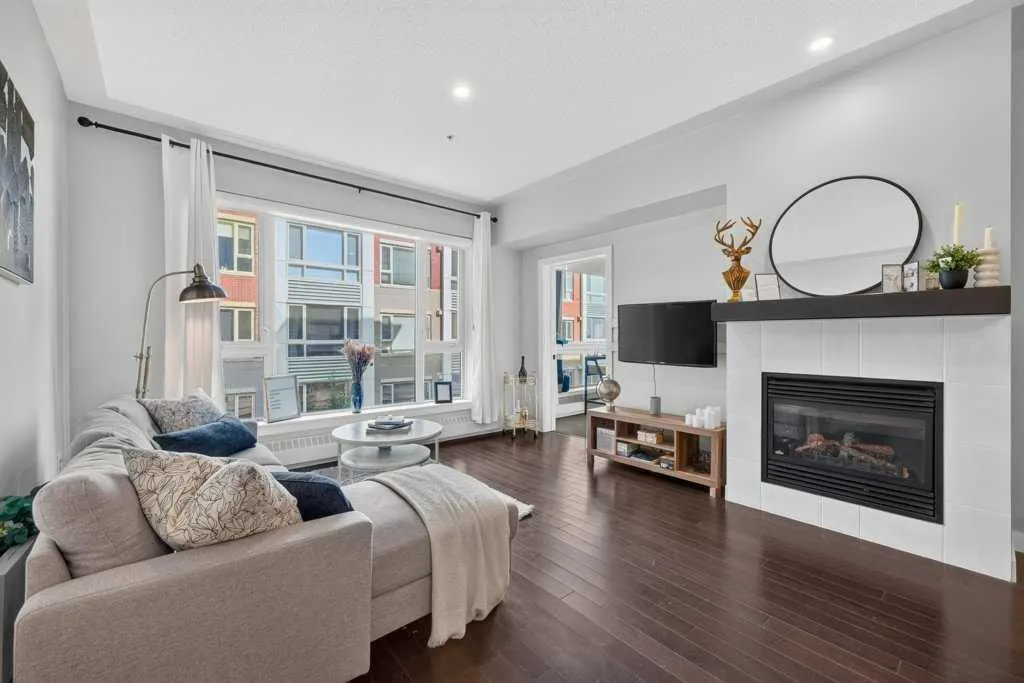 35 Inglewood Park SE #411 — photo 3