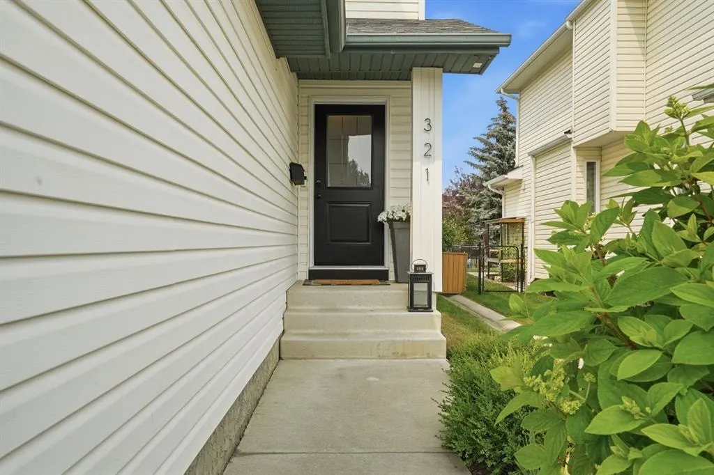 321 Douglas Ridge Circle SE — photo 3