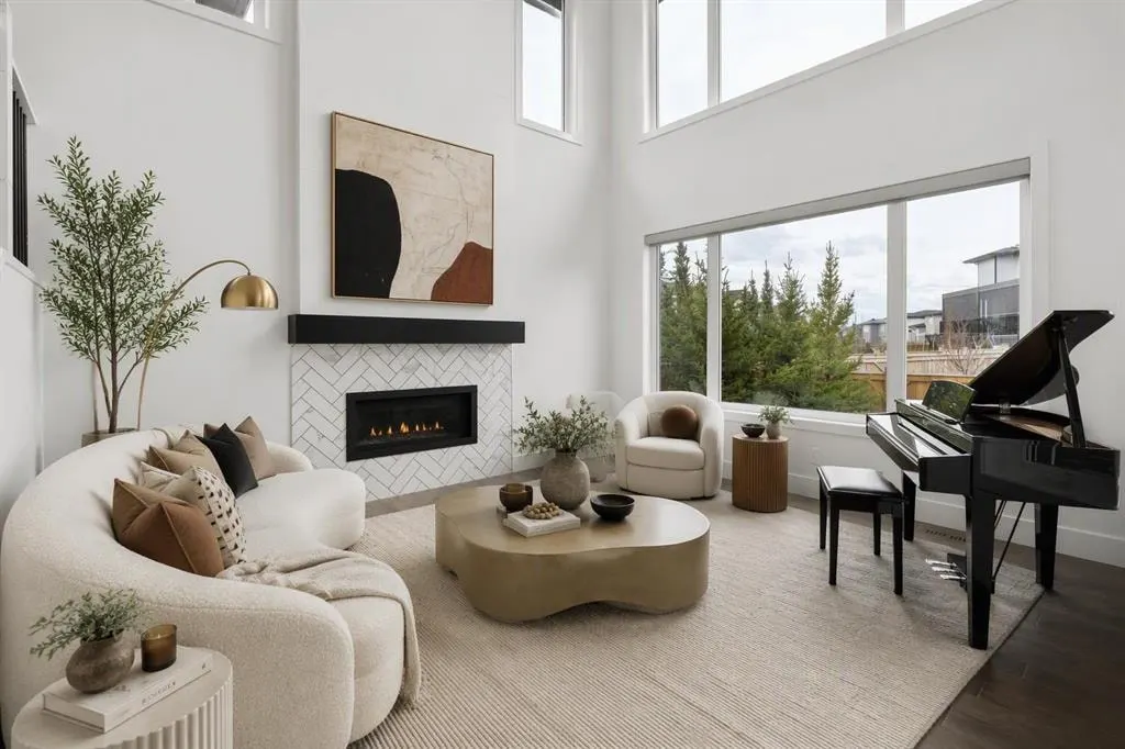 143 Aspen Summit Boulevard SW — photo 2
