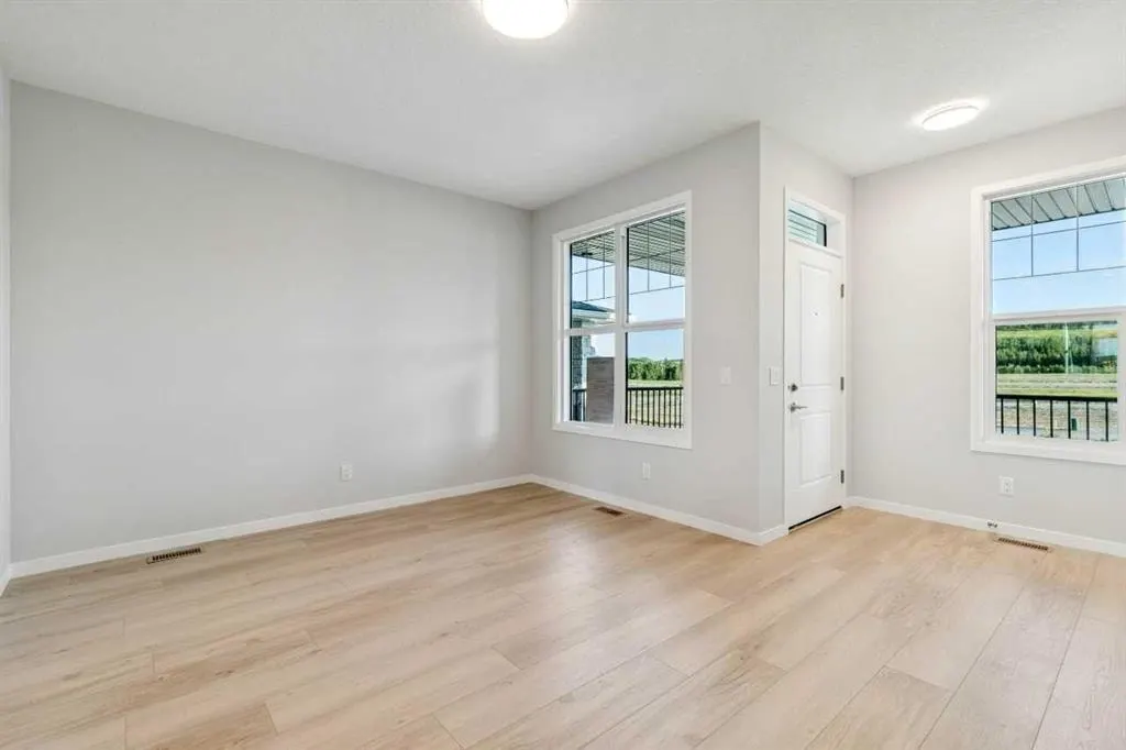 58 Creekview Avenue — photo 3