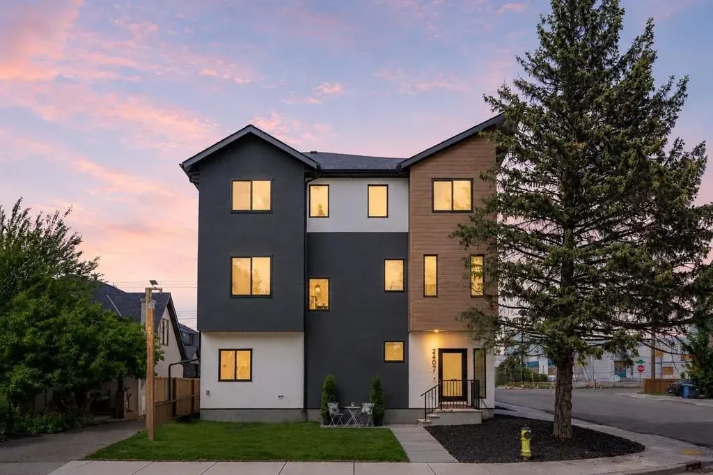 2402 Westmount Road NW — photo 1