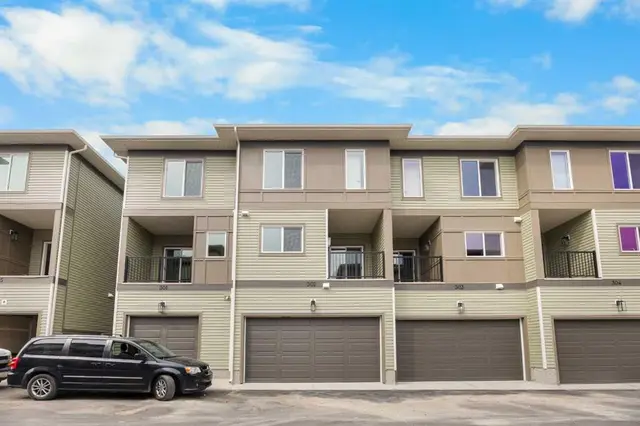 67 Panatella Square NW #302