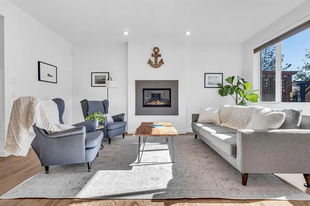 159 Elgin Terrace SE — photo 3