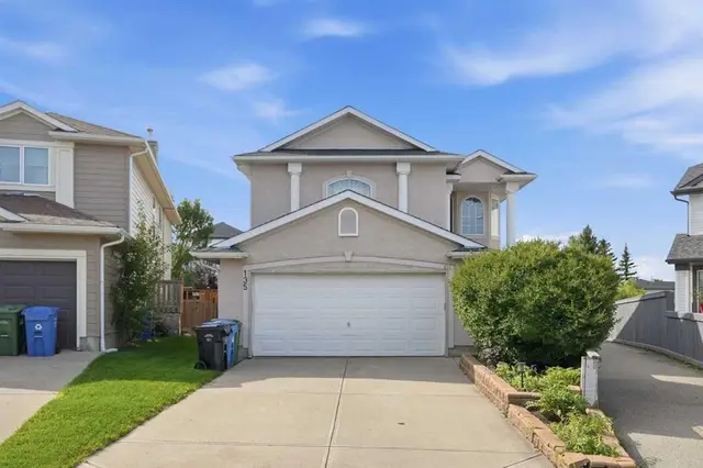 135 Millview Gardens SW