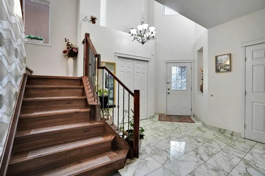 161 Saddleland Crescent NE — photo 3
