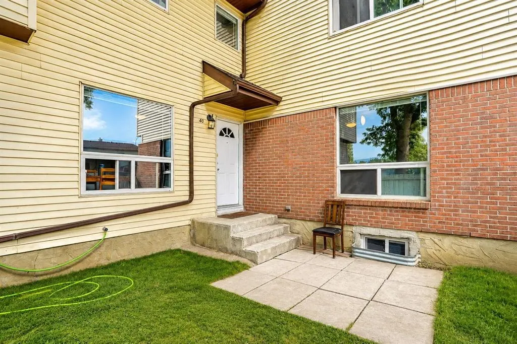 32 Whitnel Court NE #40 — photo 3