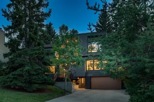 227 Pump Hill Rise SW