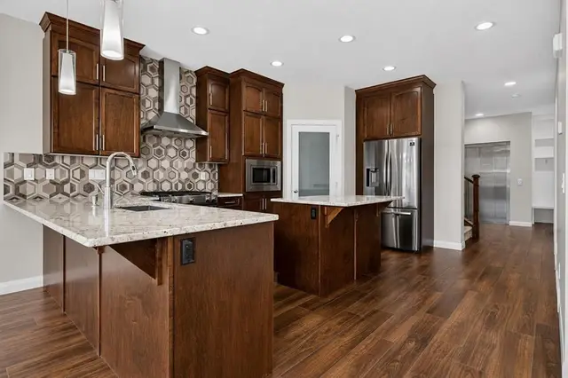 62 Evansfield Green NW