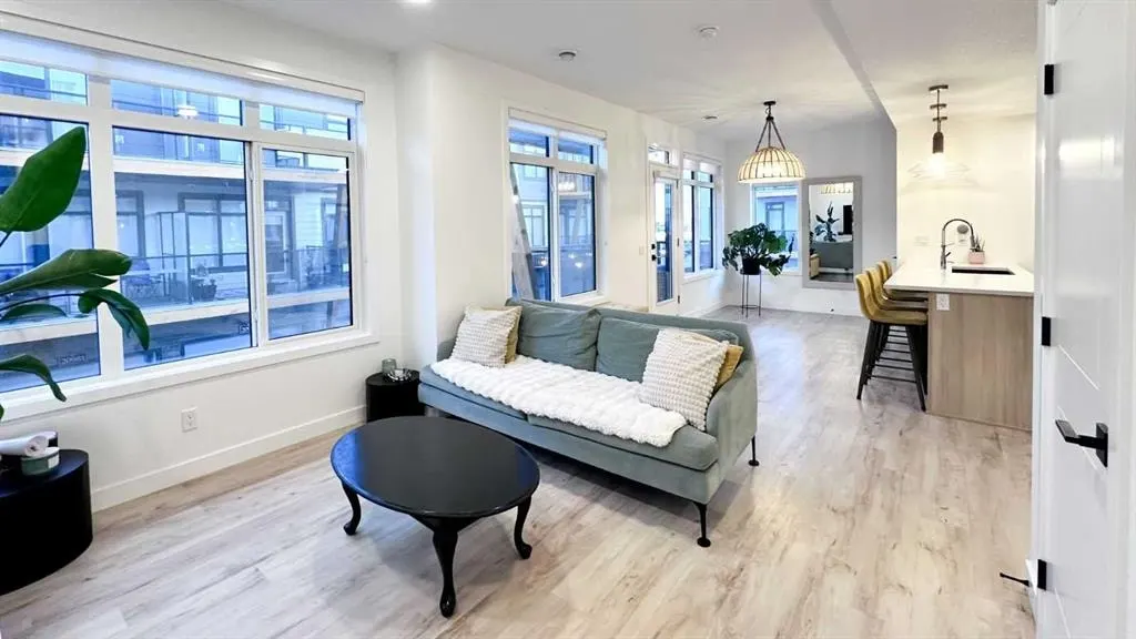 562 Seton Circle SE #407 — photo 3