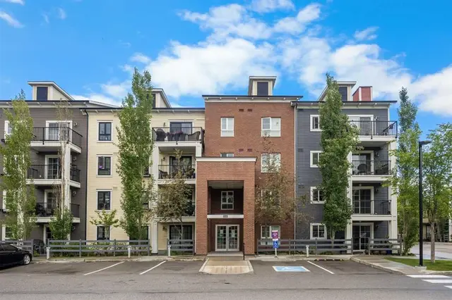 279 Copperpond Common SE #5209