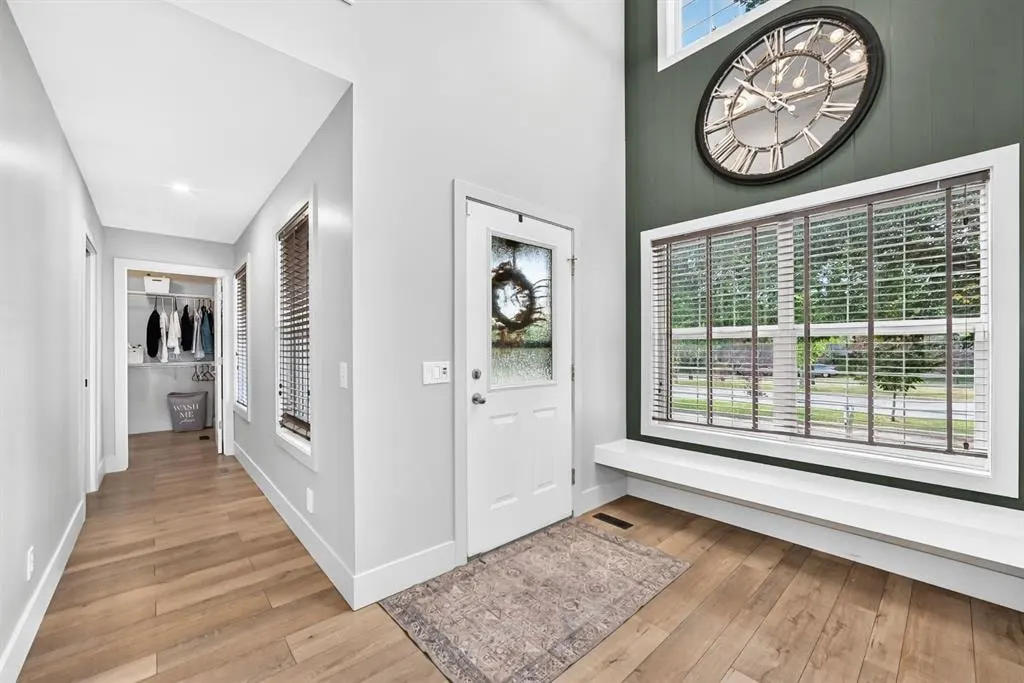 15226 Prestwick Boulevard SE — photo 3