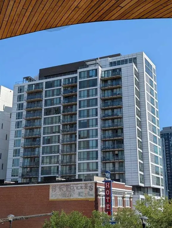 450 8 Avenue SE #909 — photo 1