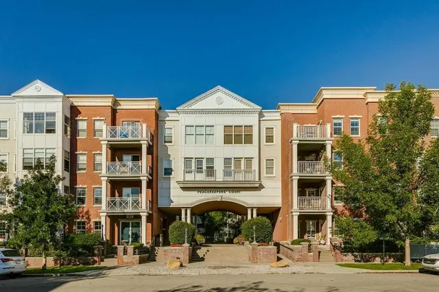 5605 Henwood Street SW #1502