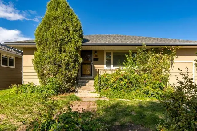 2616 Morley Trail NW