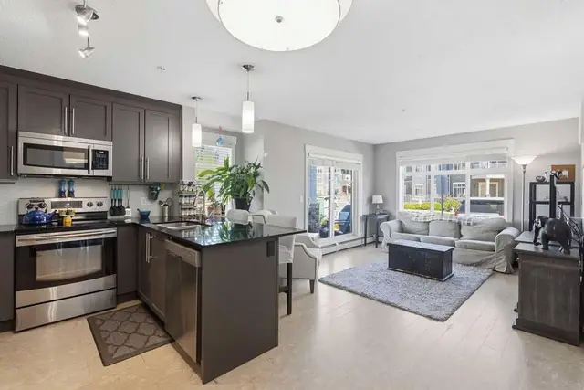 155 Skyview Ranch Way NE #6114