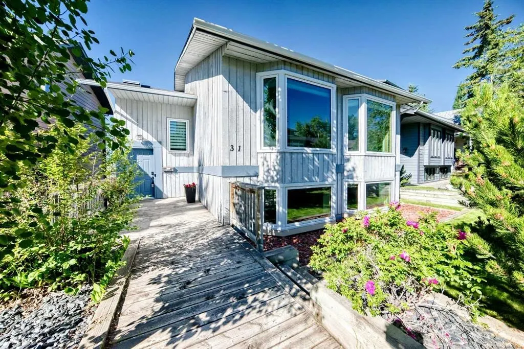 31 Ranchridge Way NW — photo 2