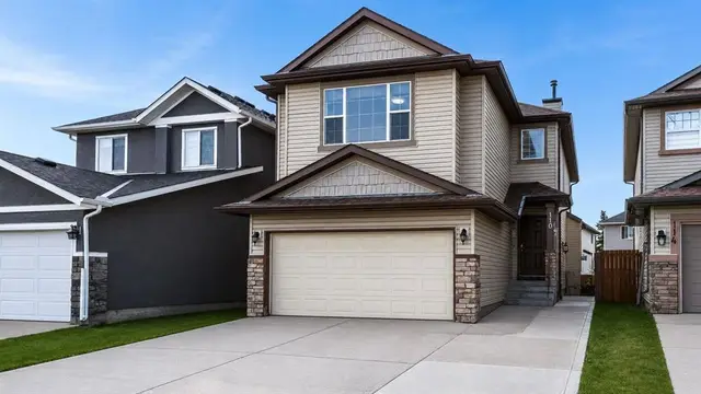 110 Saddlecrest Landing NE