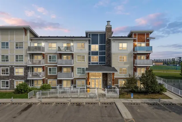 302 Skyview Ranch Drive NE #6204