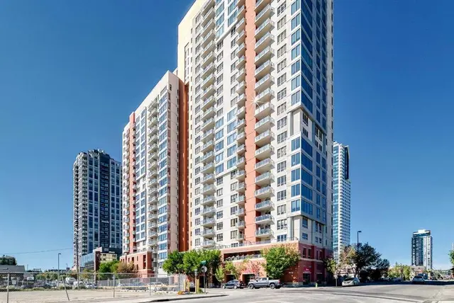 1053 10 Street SW #714