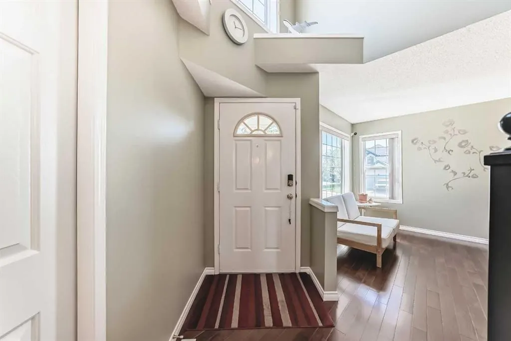 438 Bridlewood Place SW — photo 2