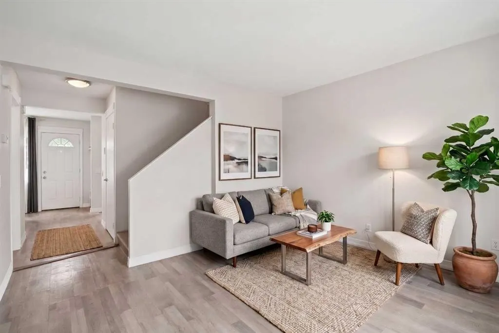 999 Canyon Meadows Drive SW #90 — photo 3