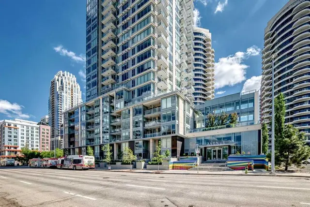1025 5 Avenue SW #514