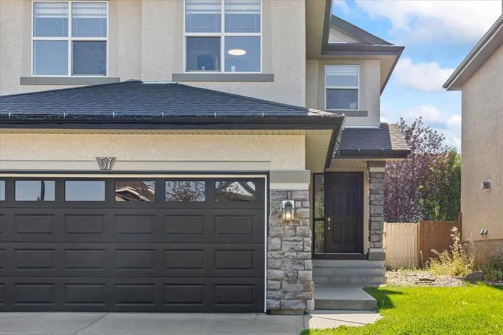 57 Everwillow Boulevard SW — photo 2