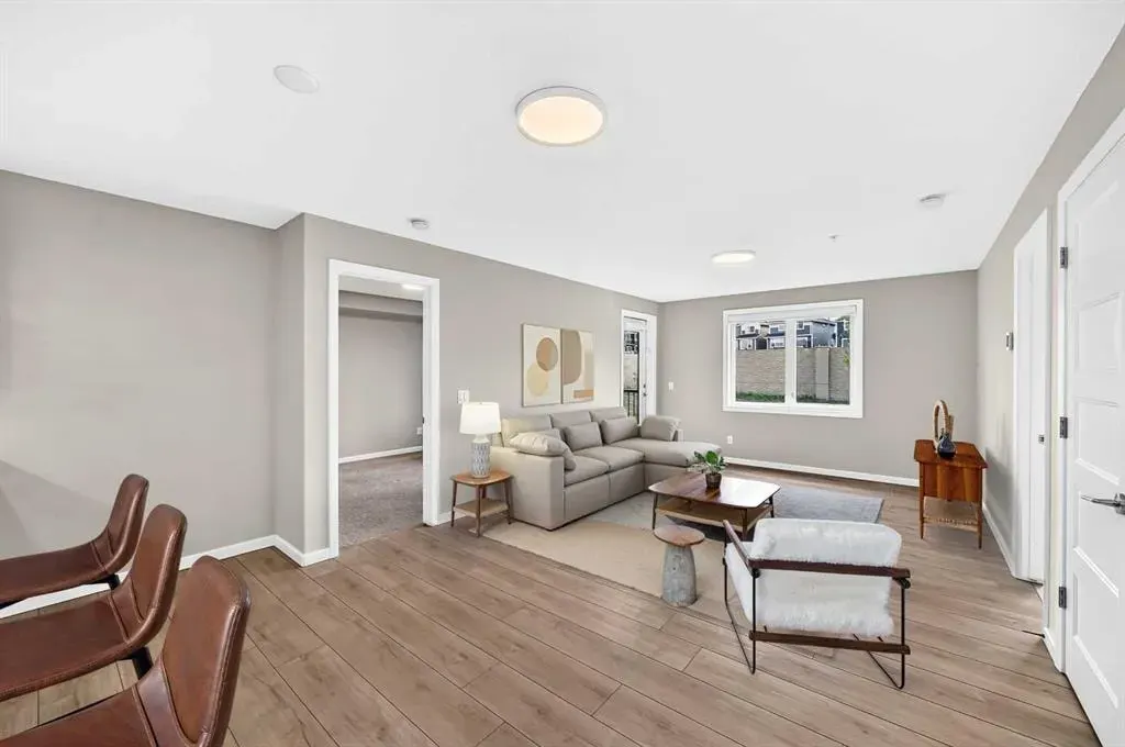 450 Kincora Glen Road NW #3305 — photo 1