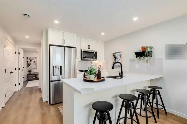 40 Livingston Parade NE #113